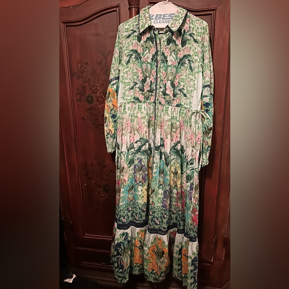Anthropologiee Elenora Long Sleeve Printed Maxi Dresss - Picture 4 of 8